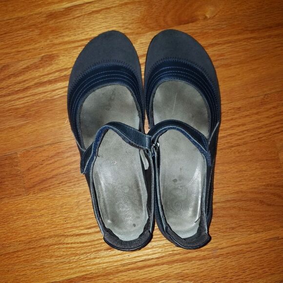 Naot blue leather Maryjane flats - Picture 5 of 8